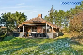 Relaxing Holiday Oasis Near Beach And Nature - Image 2