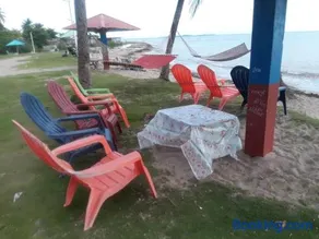 Ocean Breeze Hotel & Restaurant - Image 2