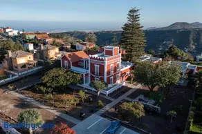 Albor Suites - Image 1