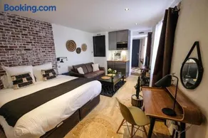 Demeure Terrisse Les Studios - Image 1