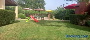 Mala kuća sa velikim grijanim bazenom ANTONIO - Image 3