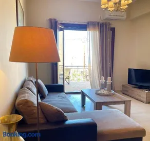 Kimata Sea View Apartment - Image 4