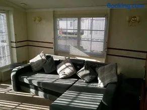 The Wolds Vogue II 6 Berth Central Heated FREE WIFI - Image 4
