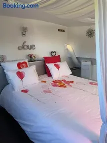 Chambre d'hôte insolite sur une péniche - Image 4