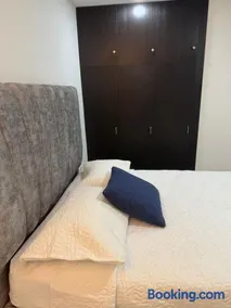 Moderno Apartamento Central - Image 4