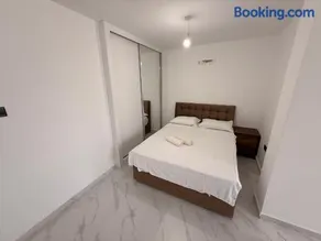 BluePalm residence with pool in Kyrenia center - Image 4