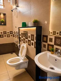 Shanti Nook - Image 2