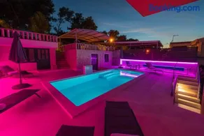 Lavanda Residence with Heated Pool Trogir Split - Image 1