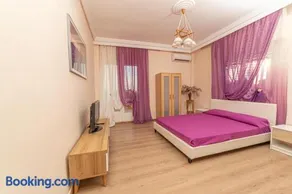 Elena's Apartments - Image 2