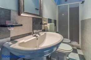 CASA DI ALE E FRA Comoda in centro e a pochi passi dalla spiaggia - Image 4