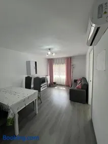 Como en casa en el centro de Torrejón - Image 2