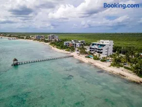 Luxury Beachfront Getaway Tankah Bay - Image 2