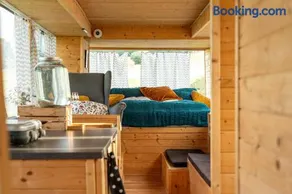 Autobuseek - Unique Stay in Karosa 735 - Image 4