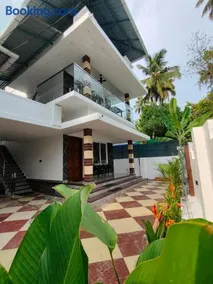 Coastal Den Homestay - Image 3