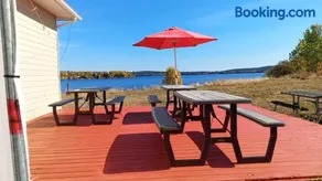 Auberge Du Lac Tiblemont - Motel in Senneterre near Valdor, Quebec - Image 3