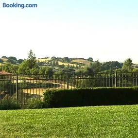 A Villa with extraordinary views - Image 4
