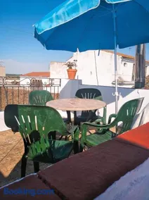 Charming house with mountain view in Encinasola, fireplace - Image 1