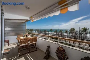 Beachfront/Strandwohnung in Calafell , Spanien - Image 3