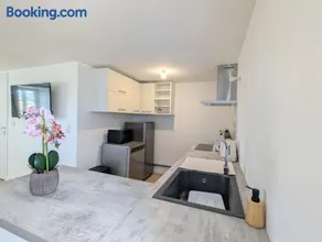 Appartement proche de la mer - Image 4