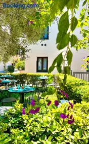 Boutique Hotel Palazzo Donna Iulia - Image 3