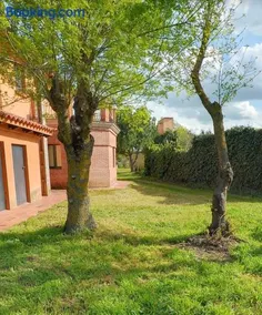 Granja de Cantarinas - Image 1