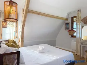 Villa Elysia YourHostHelper - Image 3