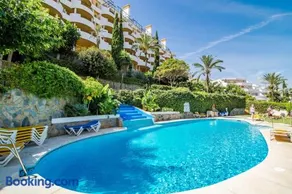SAT2 - Modern 2 bedroom apartment with ocean view - Image 3
