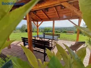 Počitniška hiša Pavlek - Image 1