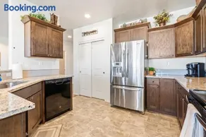 Western Caldwell Charm - Image 5