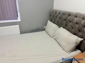 The Trio-Room - Image 3
