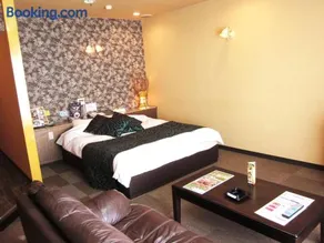 Pal Hotel Isahaya (Love Hotel) - Image 3