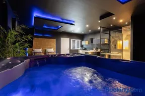 Le Pont des Amoureux Jacuzzi Wifi - Image 2