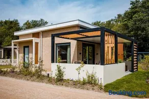 Recreatiewoning 'Steenpatrijs' op Gemoedelijk Vakantiepark - Image 1
