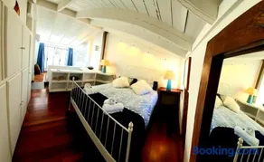 Almocabar Luxury Apartment - Image 4