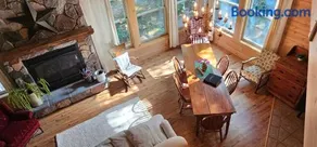 River Bend Escape by Leavetown Vacations - Image 3