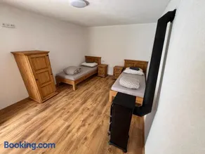 Na spoločnom dvore - Image 2