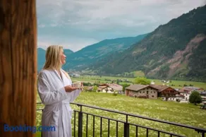 Appartamento con griglia, idromassaggio e sauna - Image 1