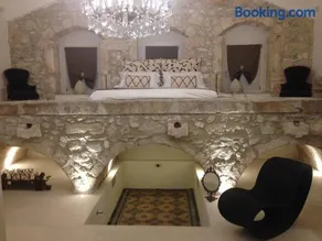 Scilla Maris Charming Suites - Image 3