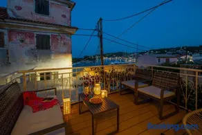 Paola's Full Sea View House - Image 1