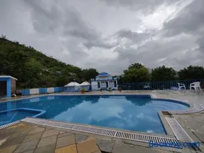 Hill View Resort by Rudrakshi - Image 1