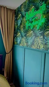 Stylish Guest home - Image 1