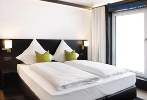 KL Hotel by WMM Hotels - Image 1