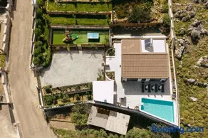 Halaro Villa - Image 2