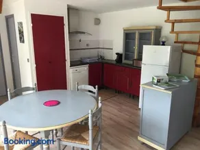 Appartement sur le bord du lac de fabreges - Image 1