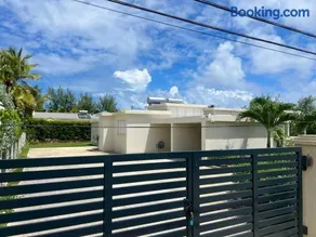 8 Belair - secluded home for large groups - Image 1