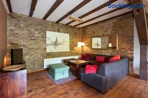 Ferienwohnung Lilie mit Balkon in einer geschmackvoll sanierten Backsteinmühle - Image 2