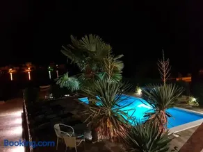 Dani Apartments - Image 3