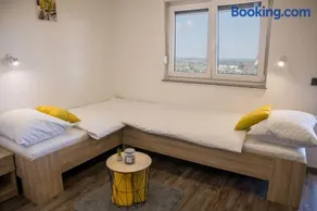 Apartmani Petra i Tea - Image 4