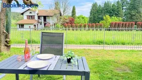 Family 3-Bedroom Apartment near MXP & Lake Maggiore - Parking - Image 2