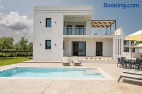 Zenith White Elegant Villa 2 - Image 2